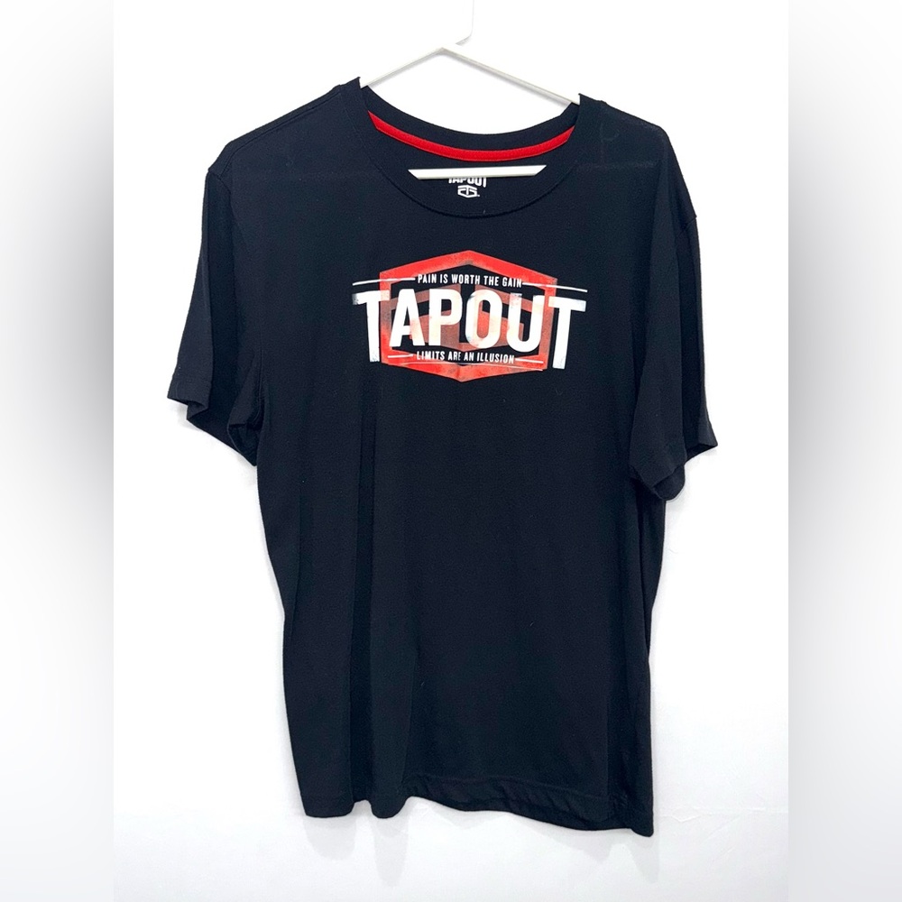 Tap Out Men’s Graphic Tshirt 2016 MMA Size Medium Logo